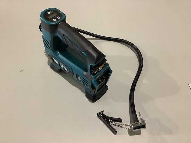 Makita mp100dz compressor op accu - afbeelding 2 van  6