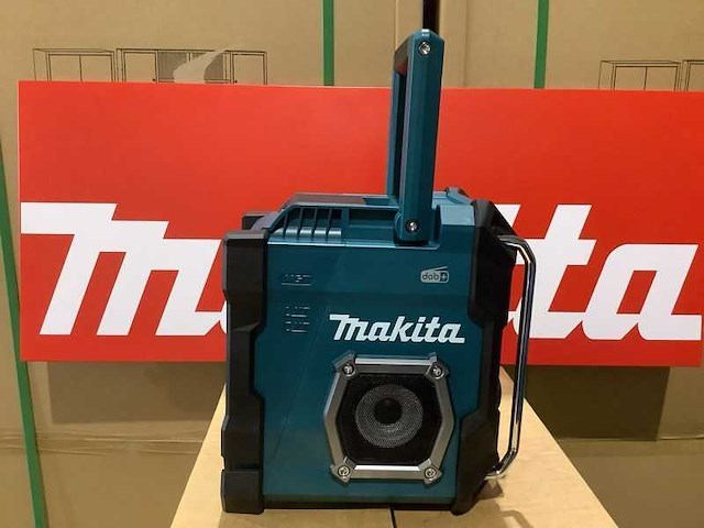 Makita mr003gz dab+ bouwradio op accu - afbeelding 10 van  11