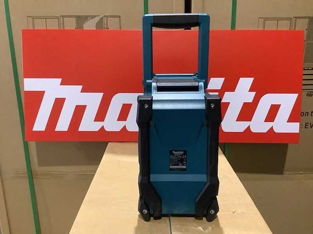 Makita mr003gz dab+ bouwradio op accu - afbeelding 6 van  6