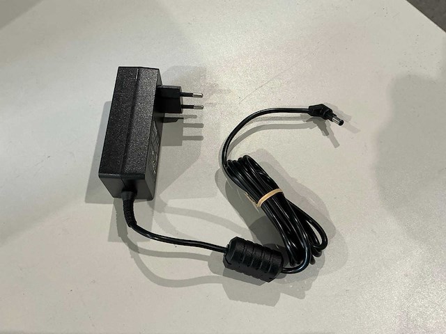 Makita mr004gz dab+ bouwradio op accu - afbeelding 5 van  5