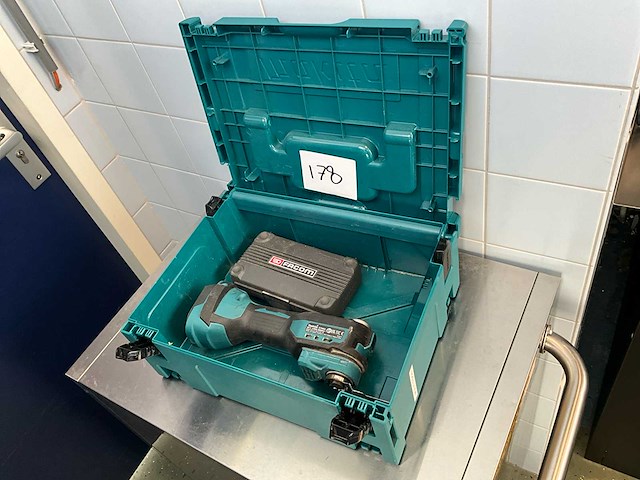 Makita multitool - afbeelding 1 van  2