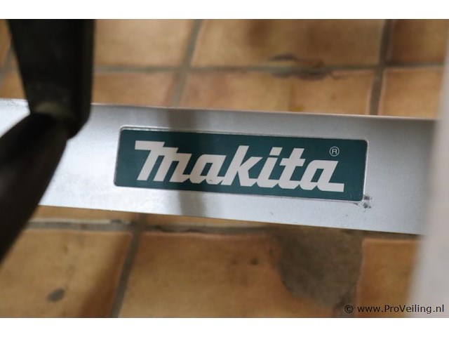 Makita onderstel voor tafelzaag - afbeelding 2 van  8