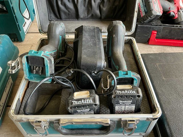 Makita overig accugereedschap (2x) - afbeelding 1 van  5