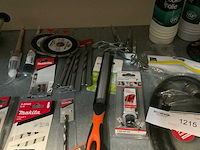 Makita, plieger diverse gereedschap en materialen - afbeelding 8 van  10