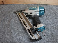 Makita pneumatische afwerknagelmachine af635 - afbeelding 1 van  5
