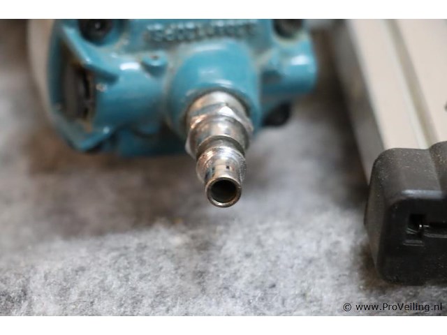 Makita pneumatische afwerknagelmachine af635 - afbeelding 4 van  5