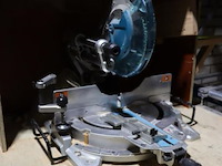 Makita radiaal afkortzaag ls1019l incl. afzuiging en houten onderstel op wielen - afbeelding 5 van  12