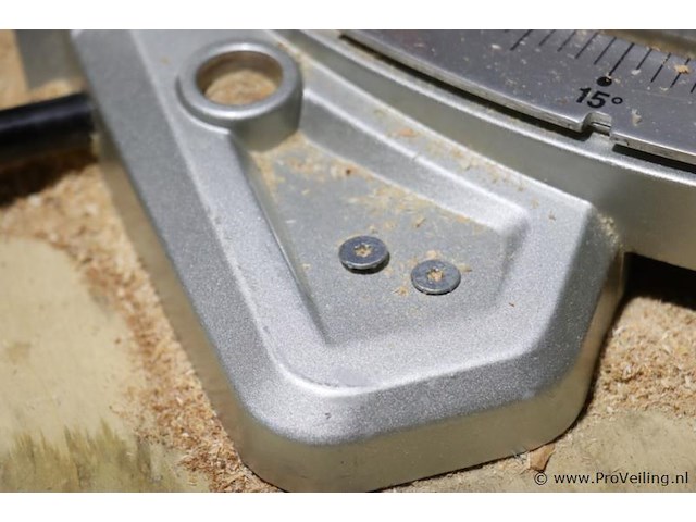 Makita radiaal afkortzaag ls1019l incl. afzuiging en houten onderstel op wielen - afbeelding 9 van  12