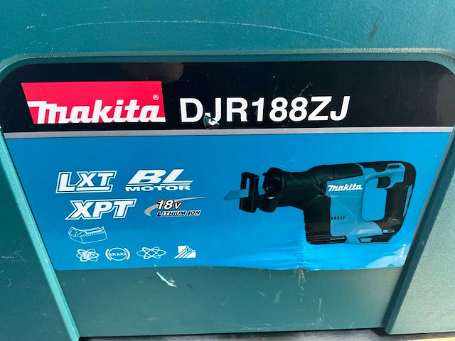 Makita reciprozaag - afbeelding 3 van  3