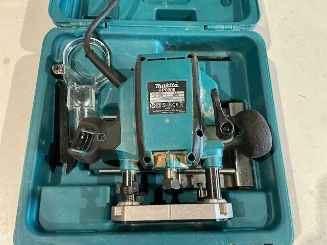 Makita rp0900 bovenfrees - afbeelding 2 van  5
