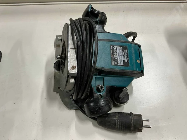 Makita rp0900 bovenfrees - afbeelding 1 van  3