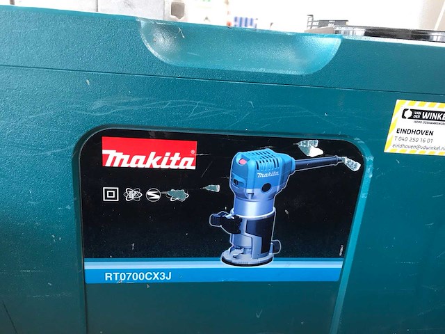 Makita rt0700cx3j bovenfrees - afbeelding 2 van  3