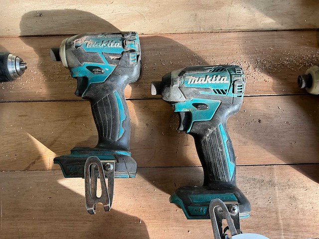 Makita slagmoersleutel body (2x) - afbeelding 1 van  3