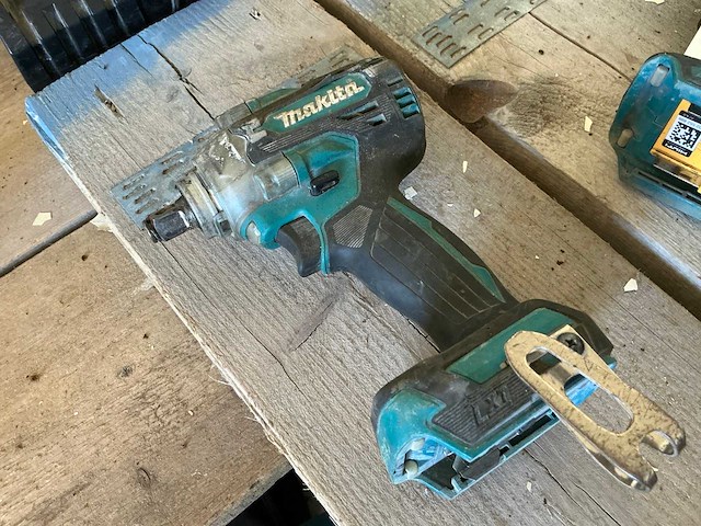 Makita slagmoersleutel - afbeelding 2 van  4