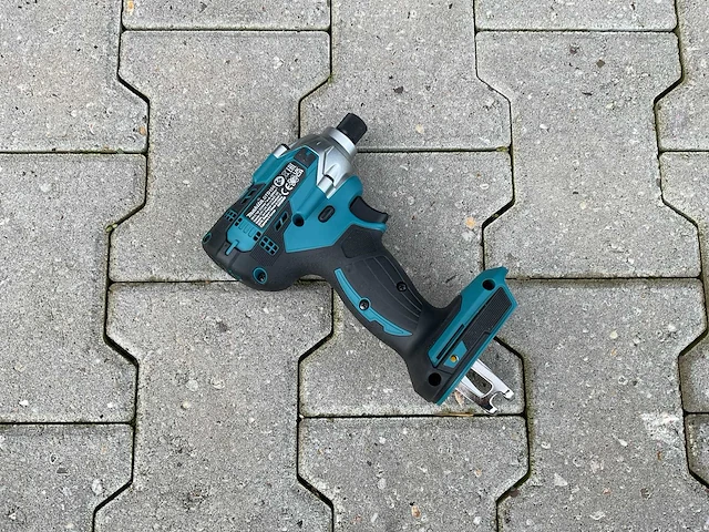 Makita tas met inhoud tbsrs2al3 gereedschapsset - afbeelding 28 van  30