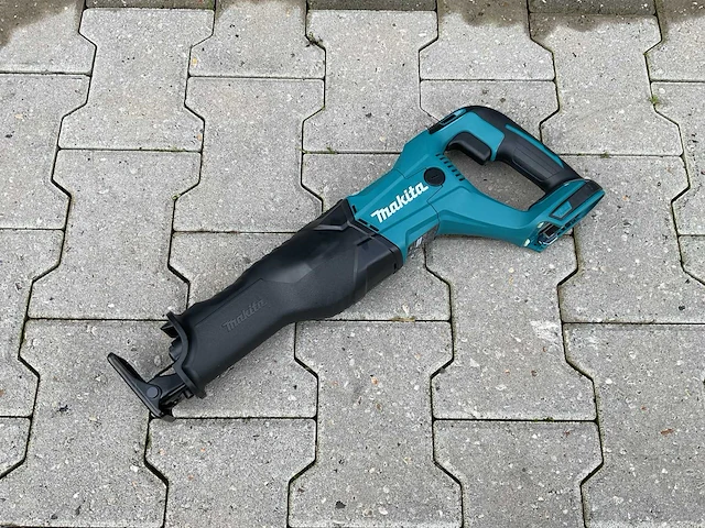 Makita tas met inhoud tbsrs2al5 gereedschapsset - afbeelding 28 van  31