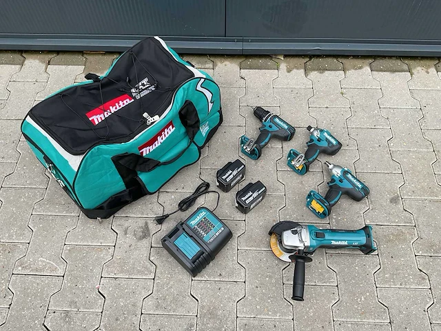Makita tas met inhoud tbsss2al3 gereedschapsset - afbeelding 1 van  28