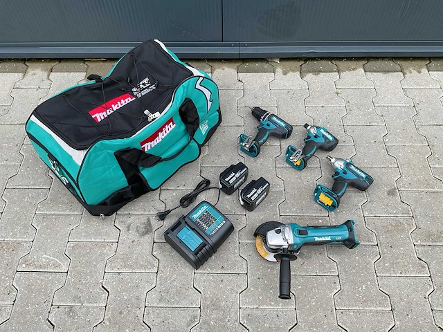 Makita tas met inhoud tbsss2al5 gereedschapsset - afbeelding 1 van  26