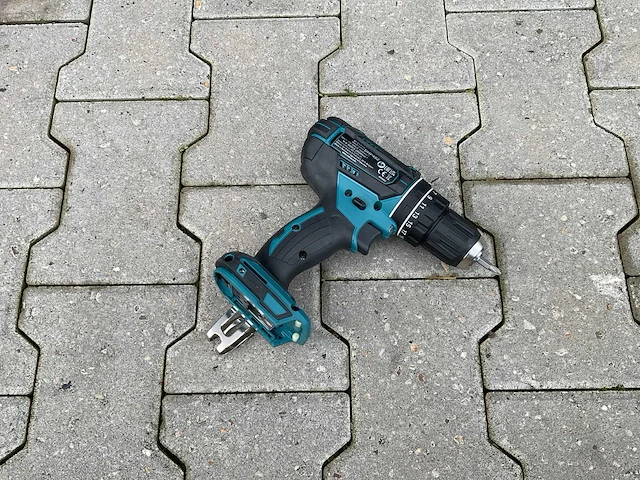 Makita tas met inhoud tbsss2al5 gereedschapsset - afbeelding 21 van  26