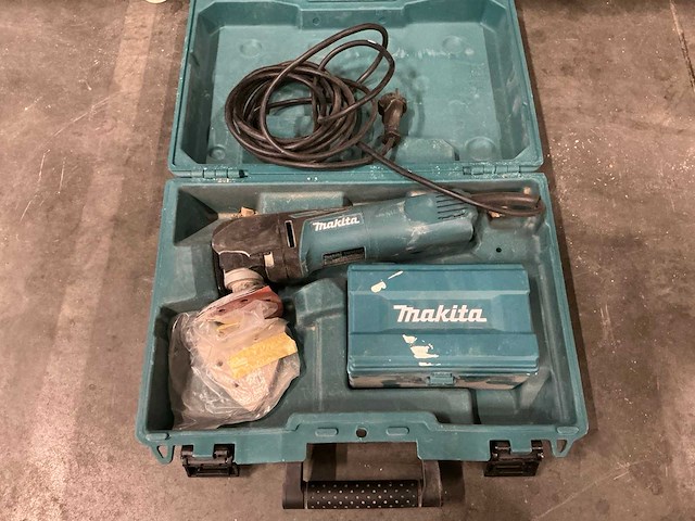 Makita tm3010c multitool met koffer - afbeelding 1 van  4