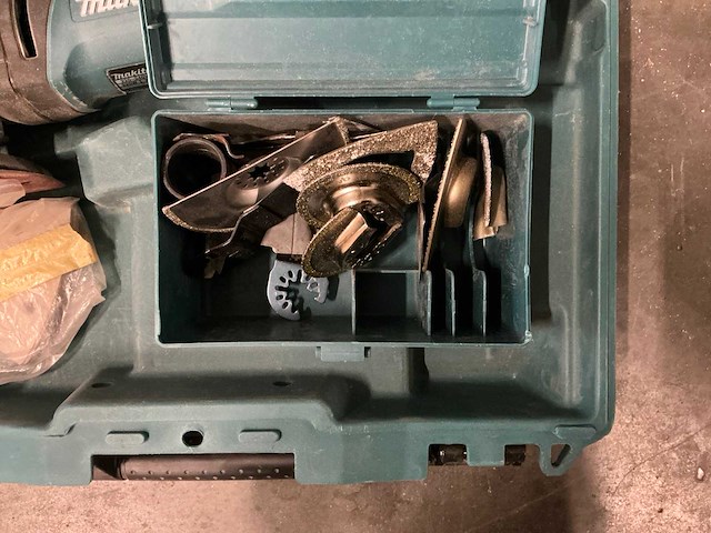 Makita tm3010c multitool met koffer - afbeelding 3 van  4