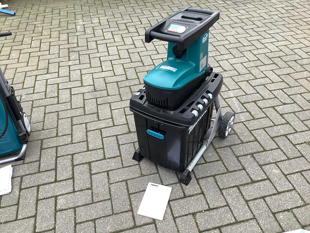 Makita ud2500 houthakselaar - afbeelding 2 van  7