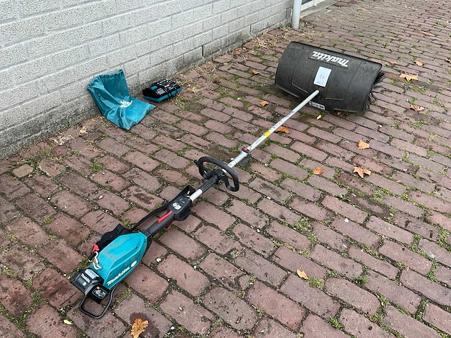 Makita ux01g rol veger - afbeelding 1 van  8