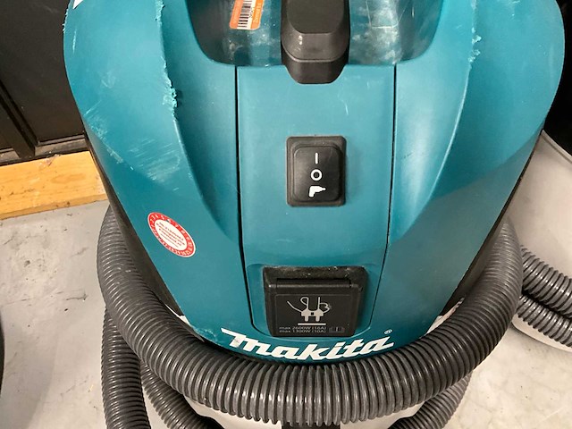 Makita vc2512l industriële stofzuiger (2x) - afbeelding 3 van  5