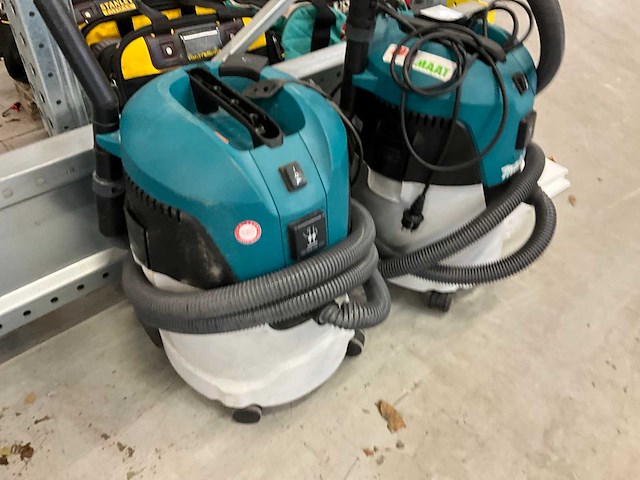 Makita vc2512l industriële stofzuiger (2x) - afbeelding 2 van  5
