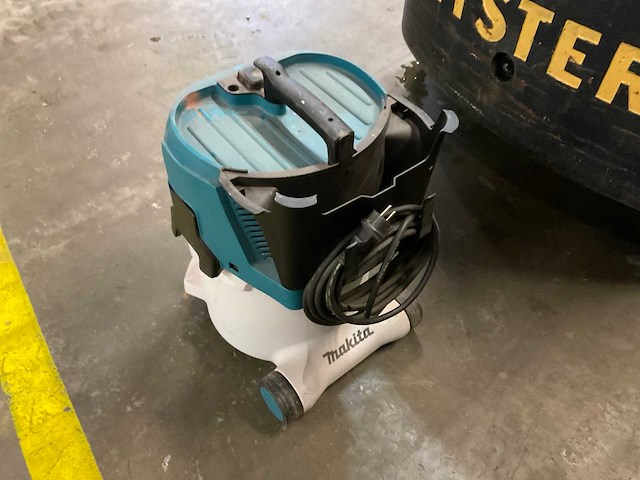 Makita vc3012m industriële stofzuiger - afbeelding 3 van  5