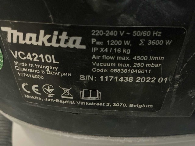 Makita vc4210l industriële stofzuiger - afbeelding 4 van  4