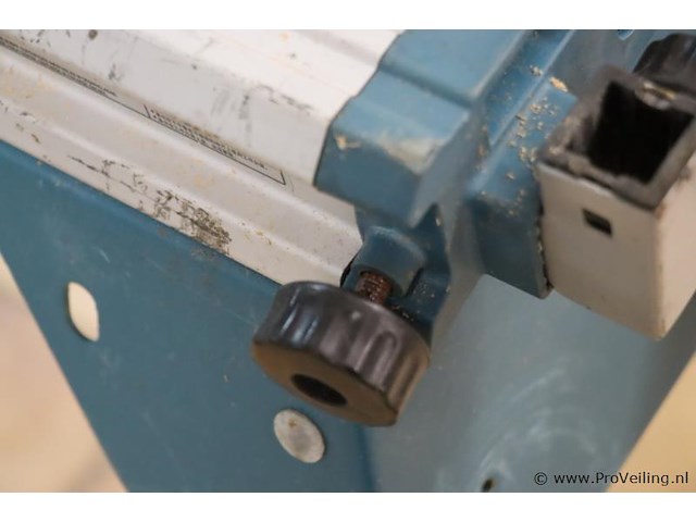 Makita verstekzaag onderstel wst06 - 125x25x27-85cm - afbeelding 9 van  9