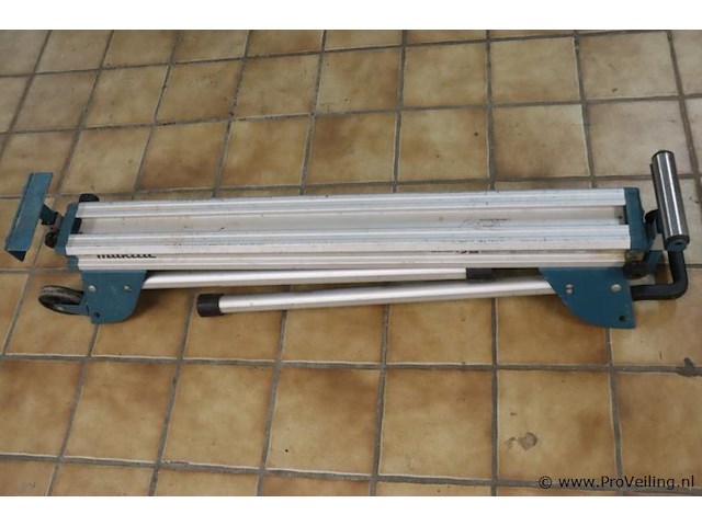 Makita verstekzaagstandaard wst06 - 125x25x27-85cm - afbeelding 1 van  12