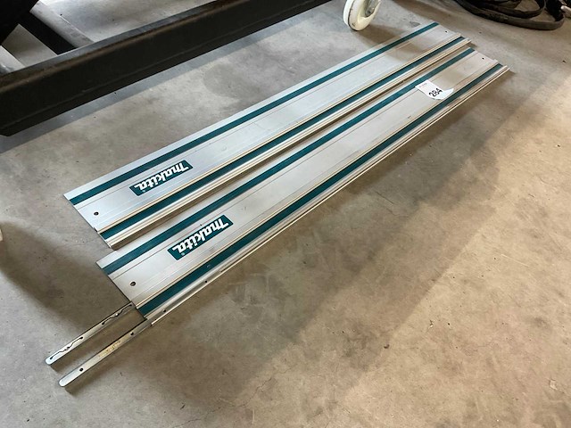 Makita zaagtafel geleiderail (2x) - afbeelding 1 van  2