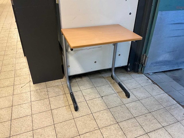 Makro bureautafel - afbeelding 1 van  5