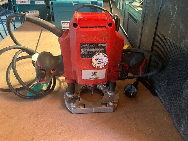 Maktec mt361 bovenfrees - afbeelding 2 van  4