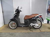 Malaguti - bromscooter - centro - scooter - afbeelding 1 van  11