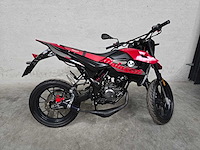 Malaguti - super motard - xsm lc - 2t 45km uitvoering dzh35j - afbeelding 1 van  5