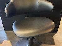 Maletti presenceparis kappersstoel