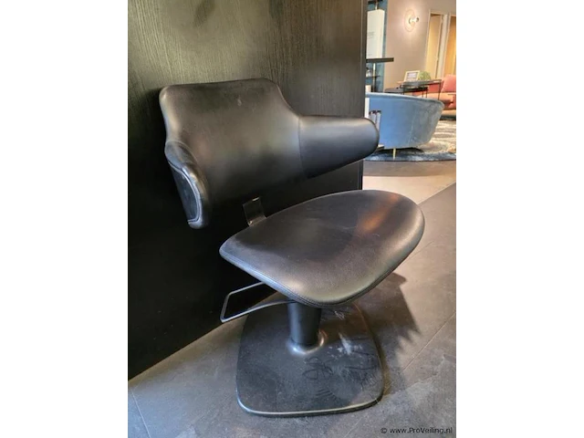 Maletti presenceparis kappersstoel - afbeelding 1 van  3