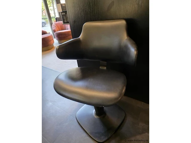 Maletti presenceparis kappersstoel - afbeelding 2 van  4