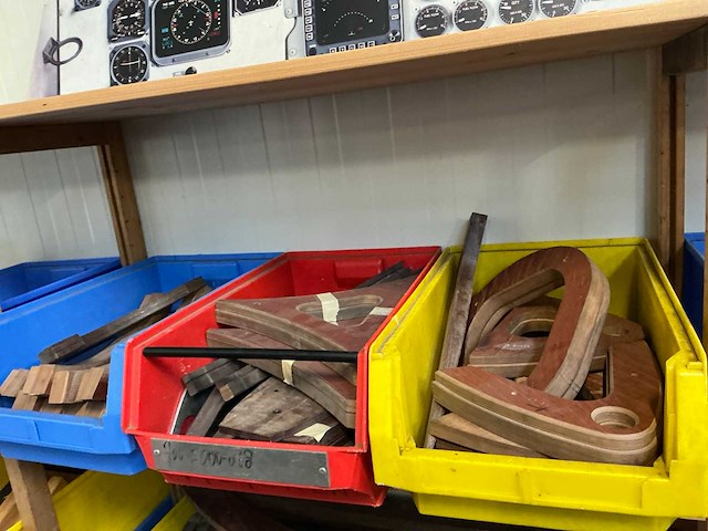 Mallen voor diverse aluminium vleugelprofielen - afbeelding 5 van  17