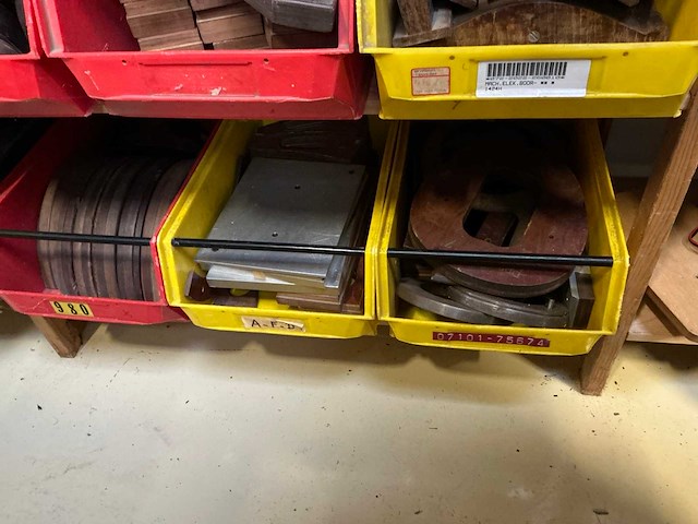 Mallen voor diverse aluminium vleugelprofielen - afbeelding 10 van  17