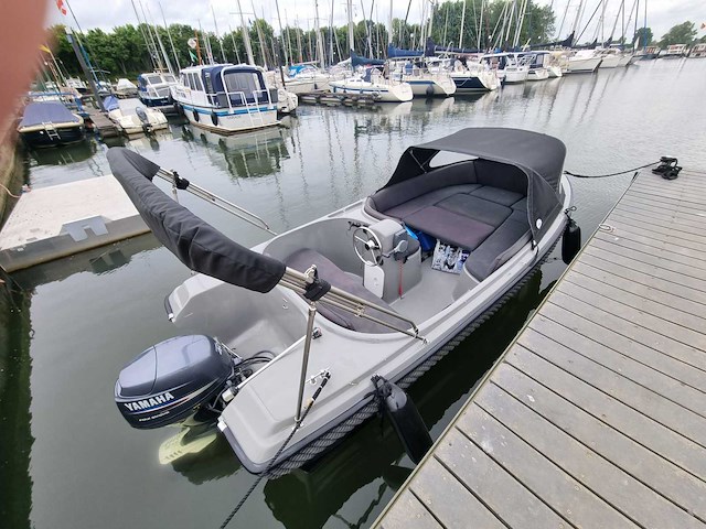 Malta - 2011 - 5015 - sloep - afbeelding 9 van  13