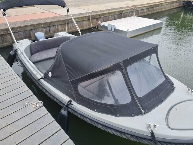 Malta - 2011 - 5015 - sloep - afbeelding 12 van  13