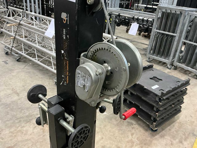 Mammoth stands mt200 materiaallift - afbeelding 2 van  5