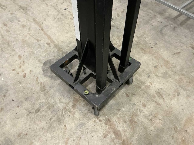 Mammoth stands mt200 materiaallift - afbeelding 2 van  7