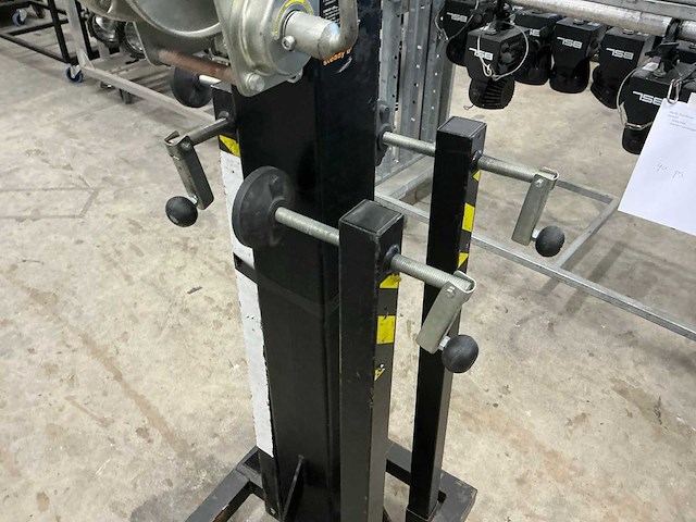 Mammoth stands mt200 materiaallift - afbeelding 3 van  7