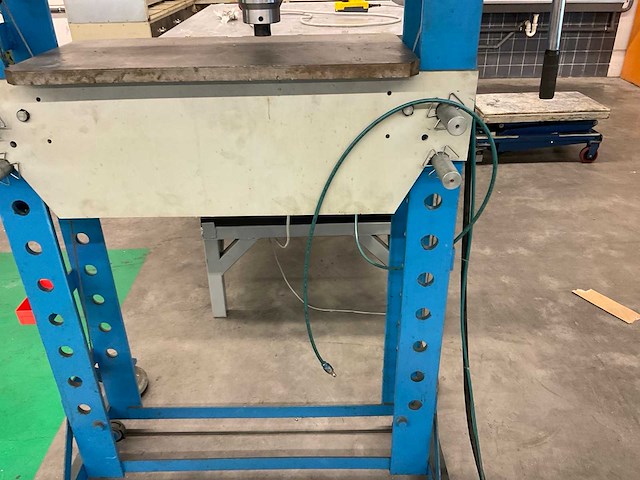 Mammuth 75 ton werkplaatspers - afbeelding 2 van  15