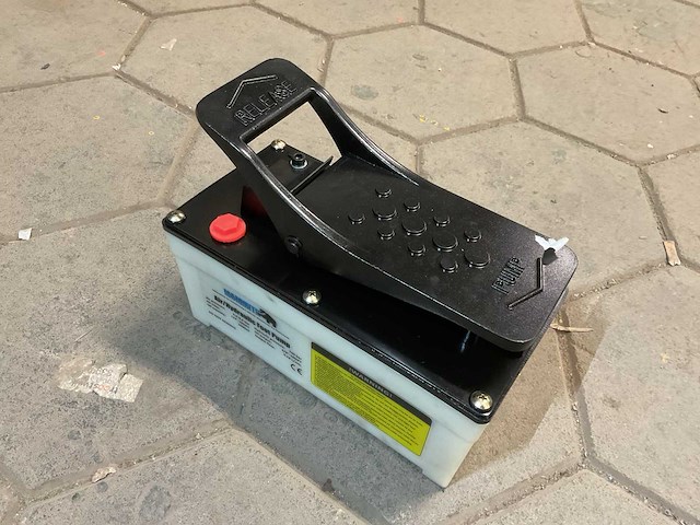 Mammuth air hydraulic foot pump - afbeelding 2 van  4